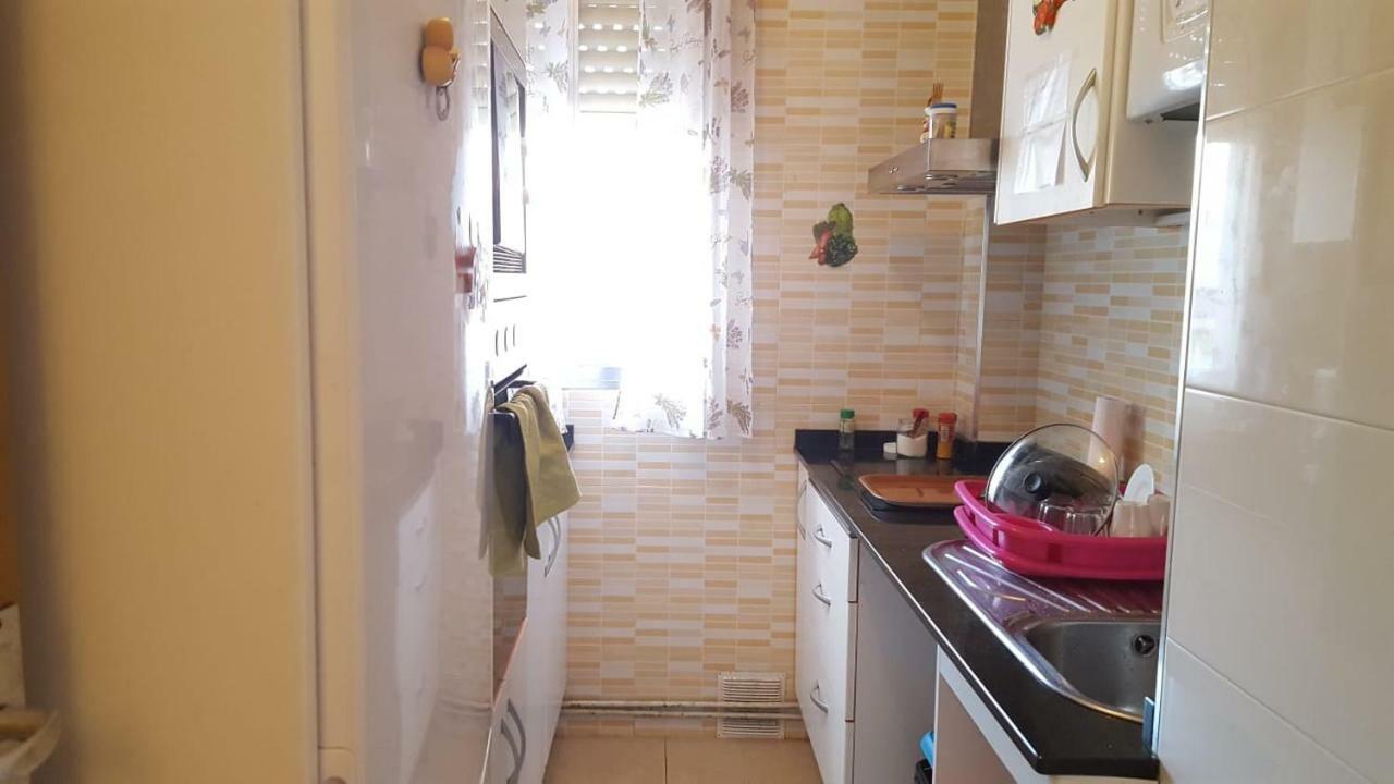 Homestay Perales Habitación en casa particular Madrid