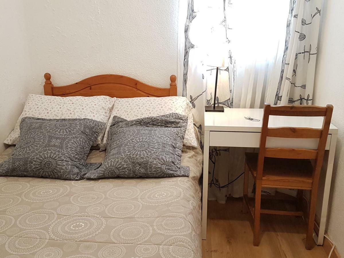 Homestay Perales Habitación en casa particular *