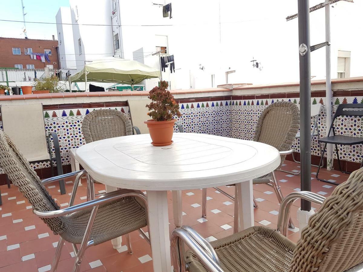 Homestay Perales Habitación en casa particular Madrid